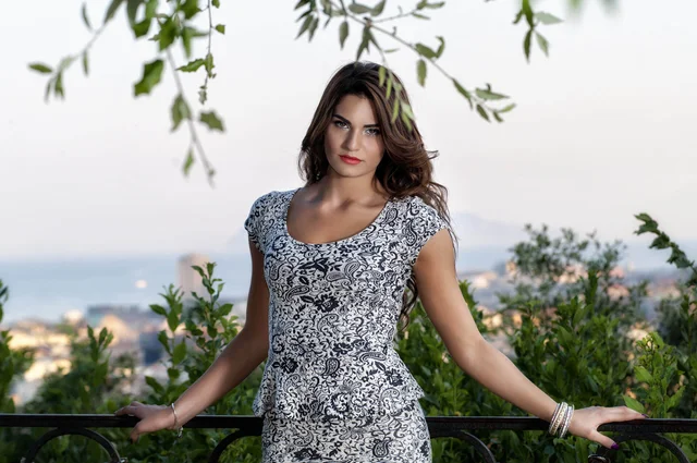 Book Enza