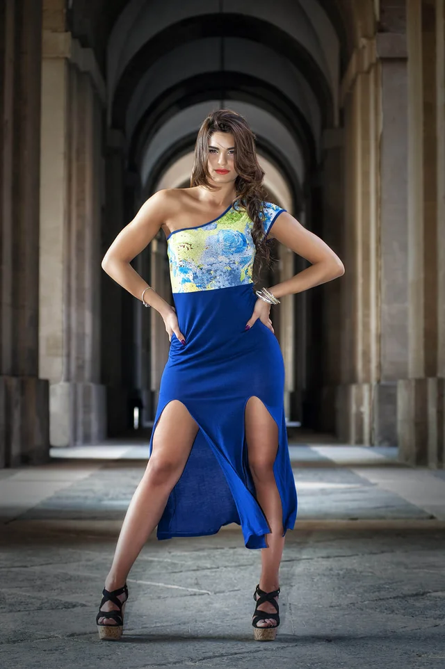 Book Enza