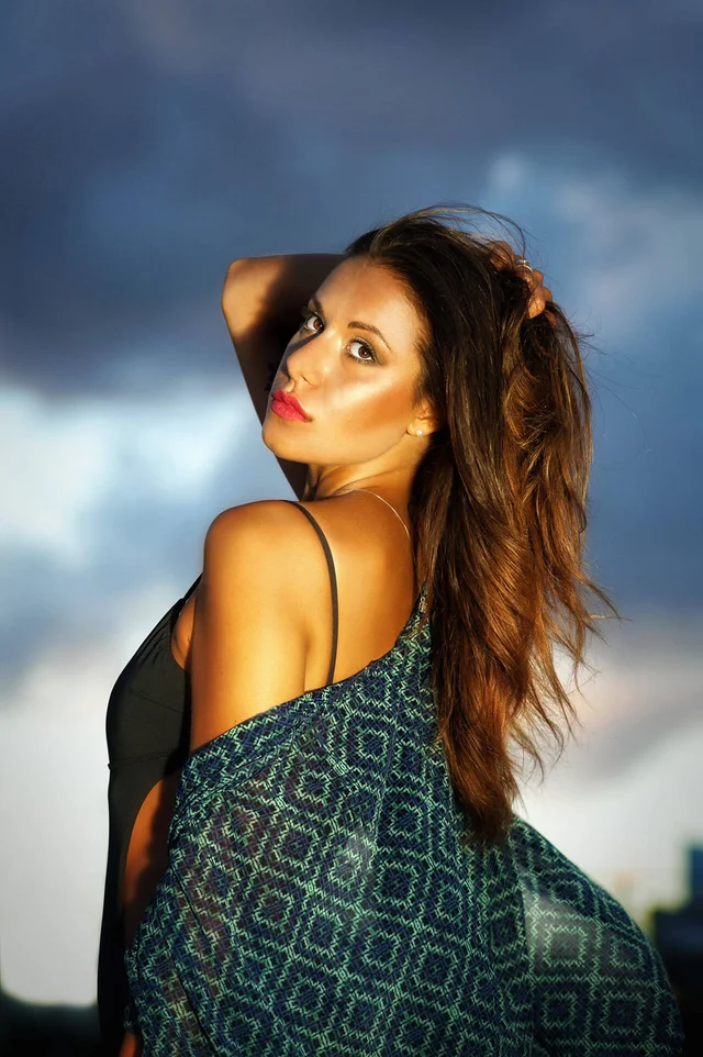 Book Tiziana